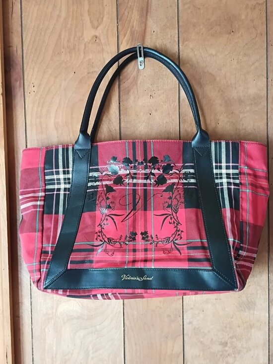 Victoria’s Secret Handbags - Victoria’s Secret Red Plaid Tote Bag Holiday Shopper Large
